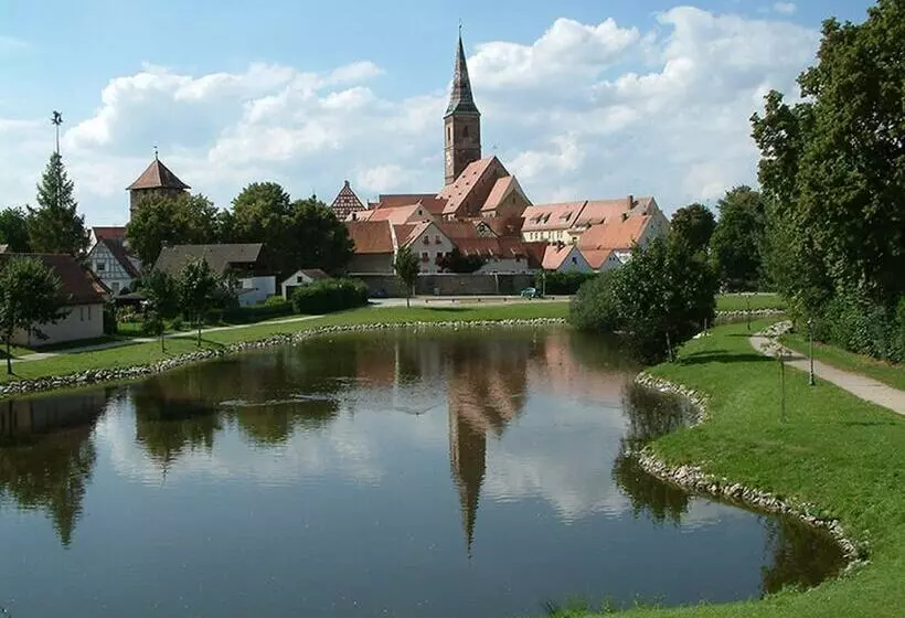 Retkeilymaja Landgasthaus Zum Mönchshof