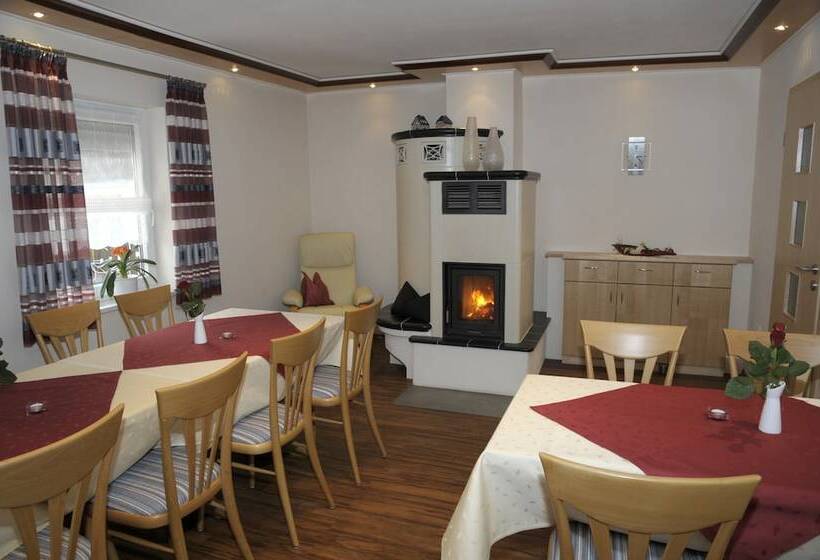 فندق صغير Landgasthaus Zum Mönchshof