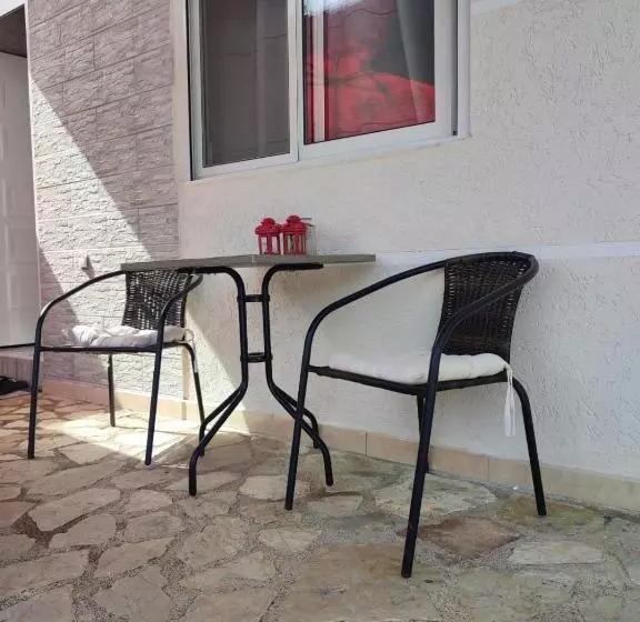 تختخواب و صبحانه Kos Takis Suites & Apartments