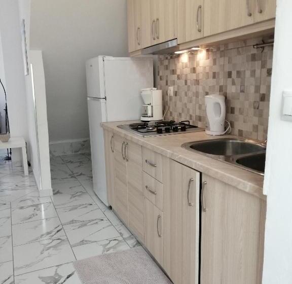 ベッドアンドブレックファースト Kos Takis Suites & Apartments