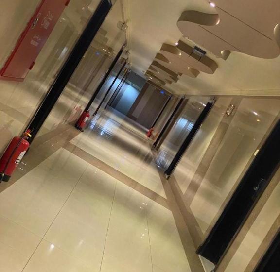 Durrat Al Motamizon Furnished Apartment 3