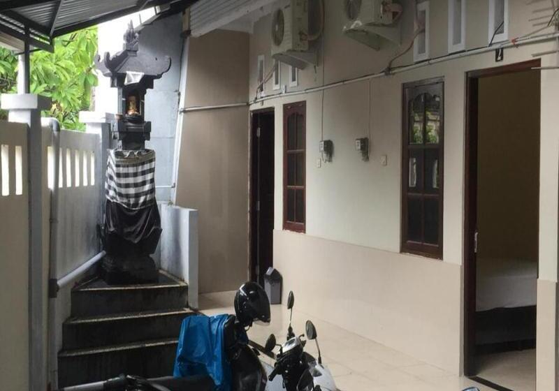 Handika Jaya Bs Hostel