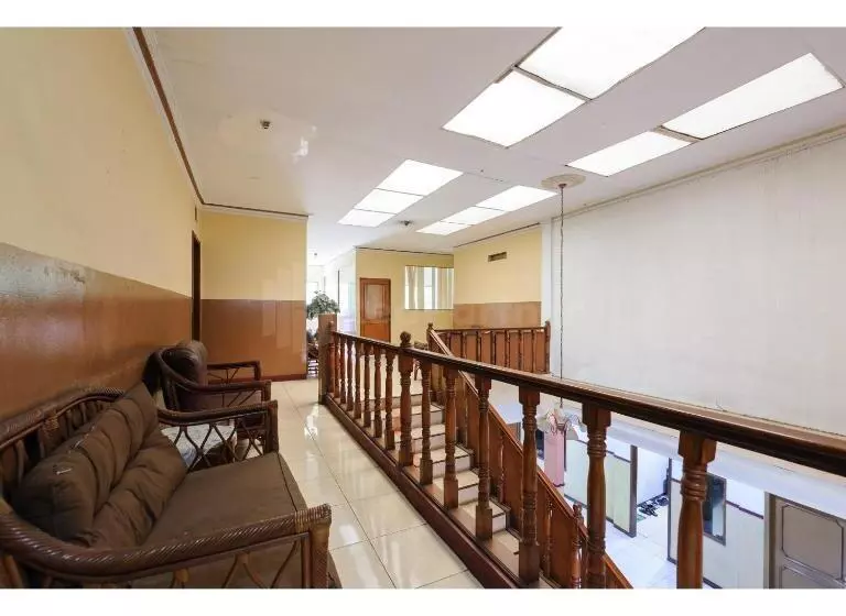 Hotel Al Hakim Syariah Redpartner