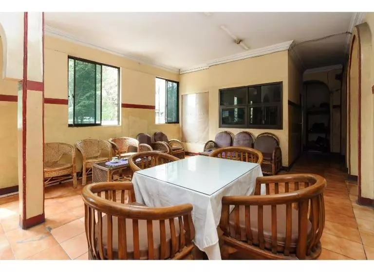 Hotel Al Hakim Syariah Redpartner