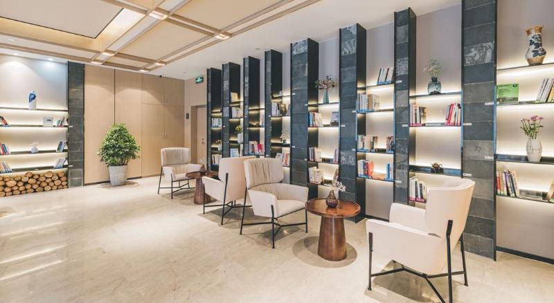 Atour Hotel Nanjing Jurong Xianlin Avenue