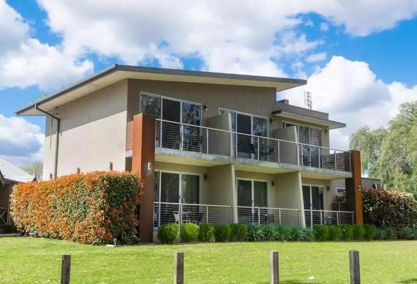 ホテル Campaspe Lodge