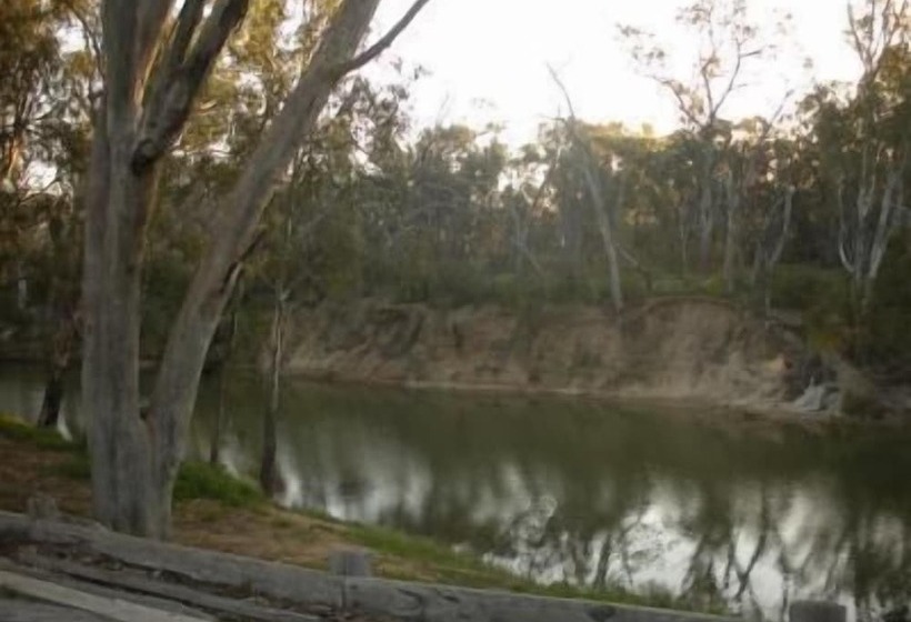 酒店 Campaspe Lodge