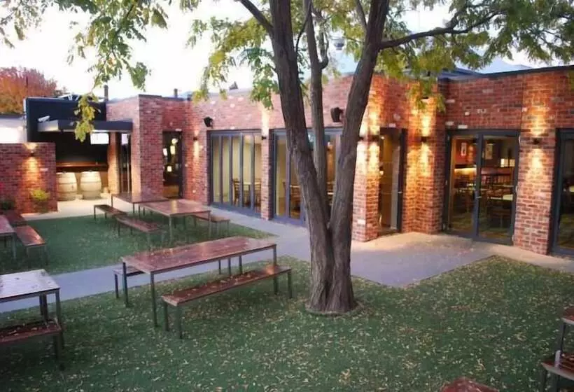 ホテル Campaspe Lodge