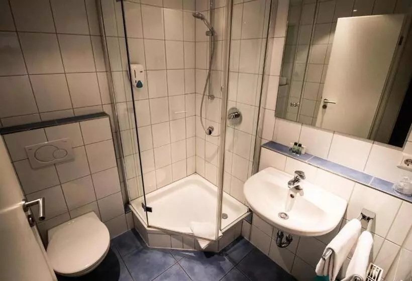 Hotelli Gasthof Rossle