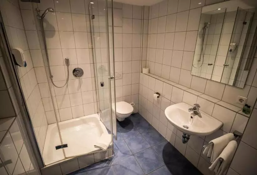 Hotelli Gasthof Rossle