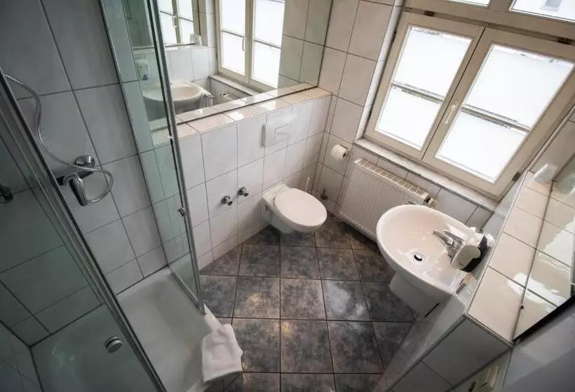 Hotelli Gasthof Rossle