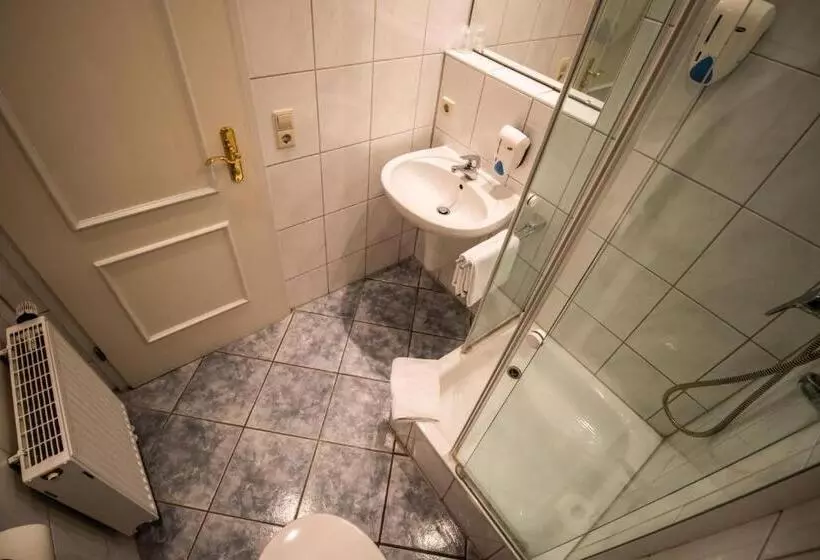 Hotelli Gasthof Rossle