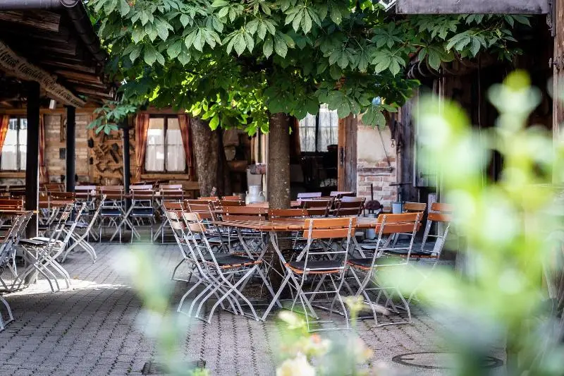 Hotelli Gasthof Rossle