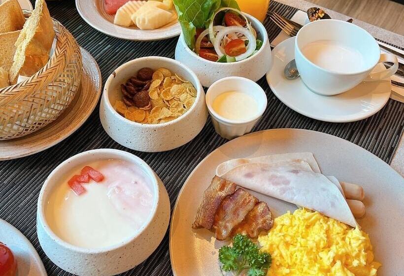 Hotel Mandarin Eastville, Pattaya Sha Extra Plus