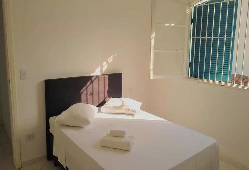 ホテル Oyo  Gralha Azul