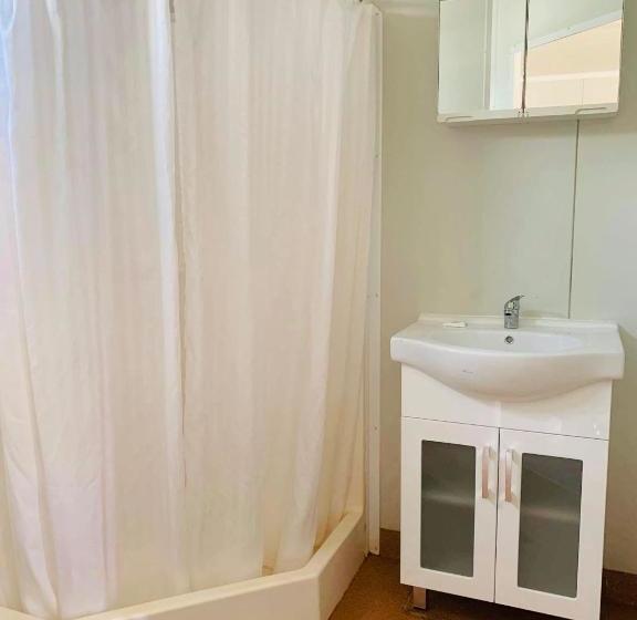 Отель Riverside