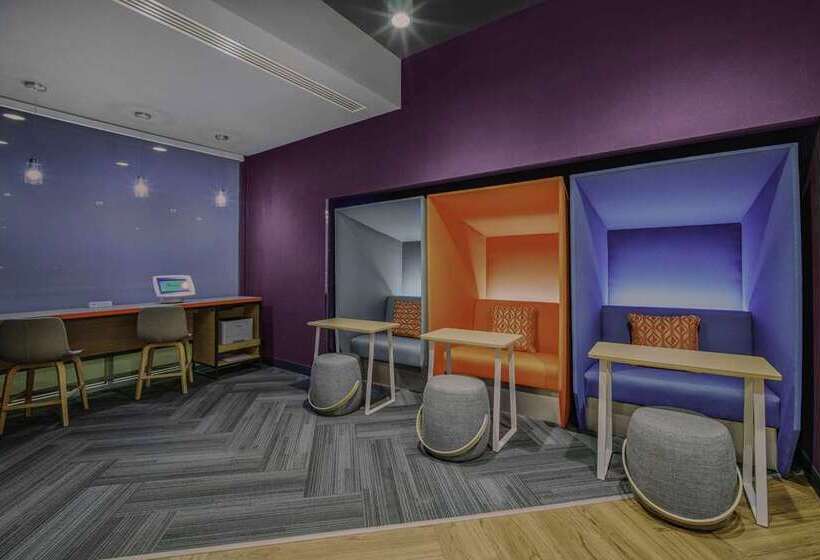 בית מלון כפרי Tru By Hilton Goodyear Phoenix West, Az