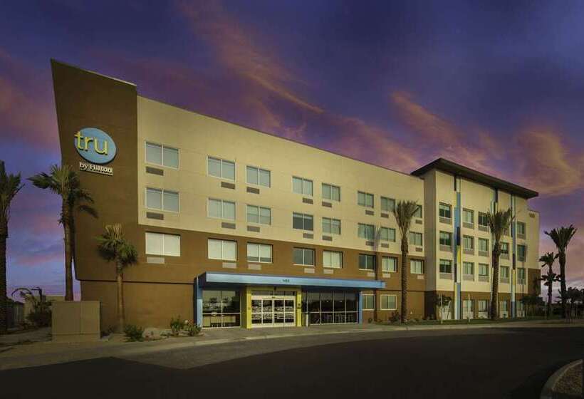 בית מלון כפרי Tru By Hilton Goodyear Phoenix West, Az