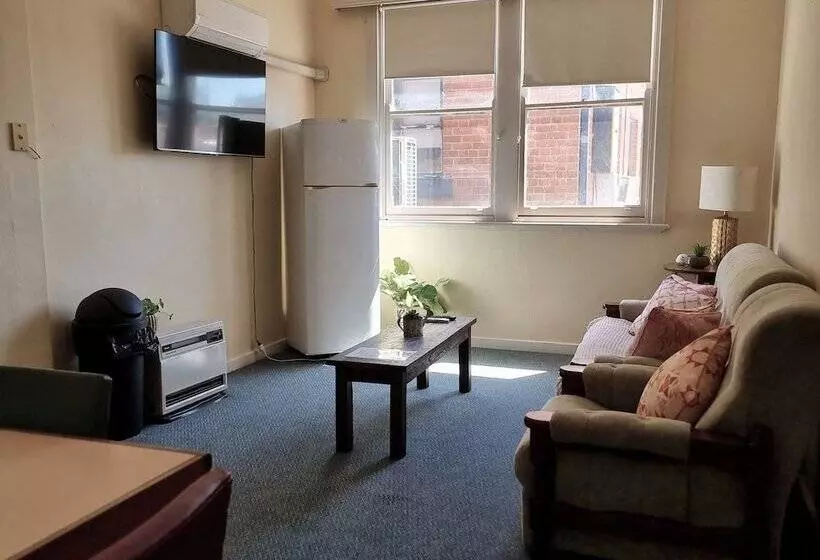 ホテル William Farrer