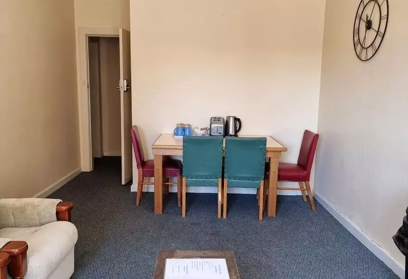 ホテル William Farrer