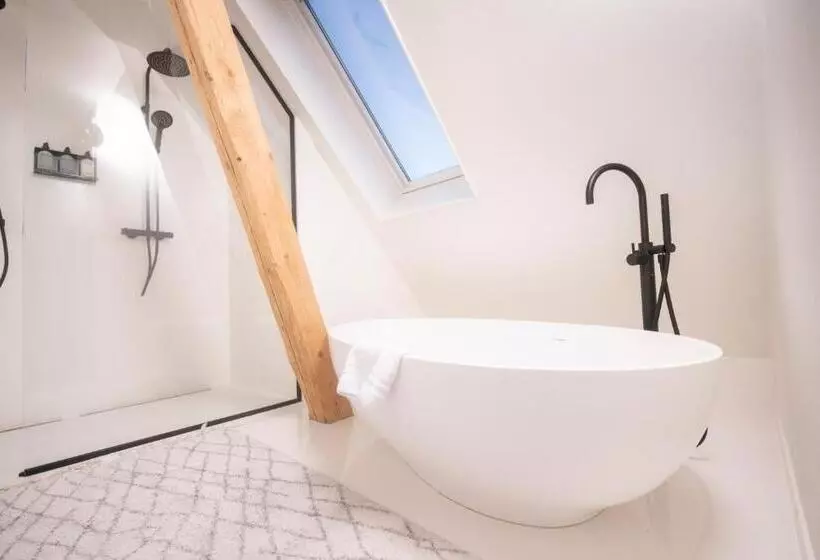 Nobel Houses & Lofts