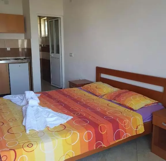 پانسیون Apartments Catalic