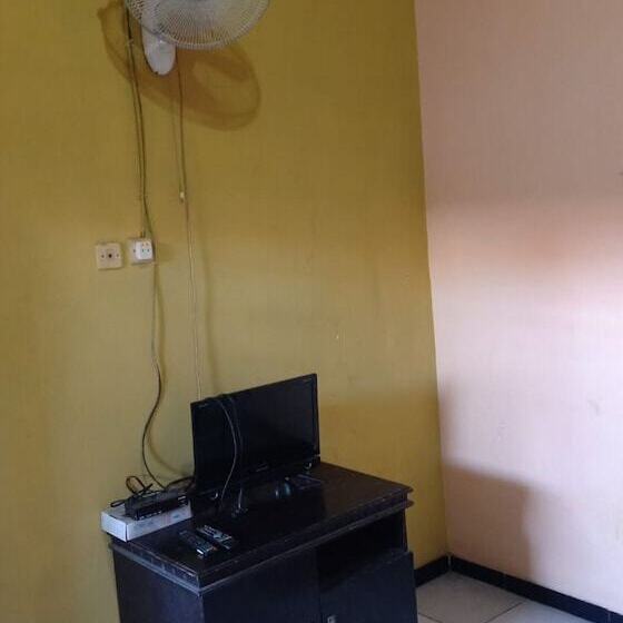 膳宿费 Griya Dua Putra Jaya Ii