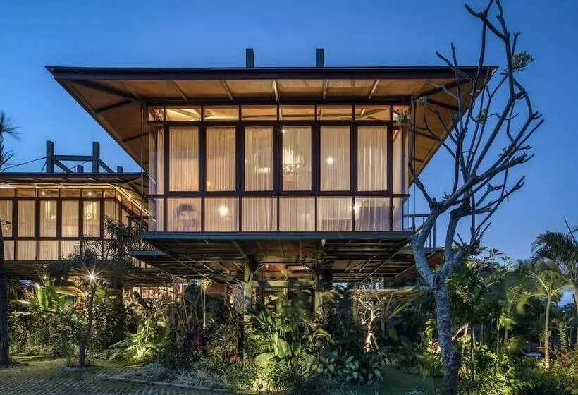 Majatalo Grün Canggu Garden