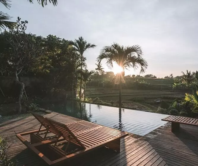 Majatalo Grün Canggu Garden