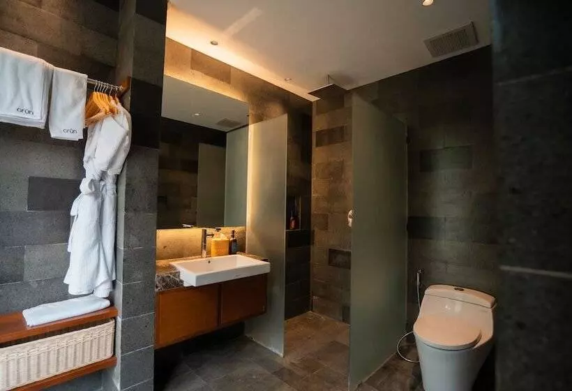 Majatalo Grün Canggu Garden