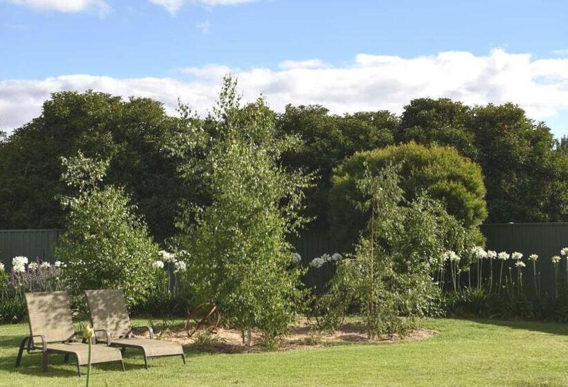 펜션 Kennedy House Euroa A Delightful Place To Stay