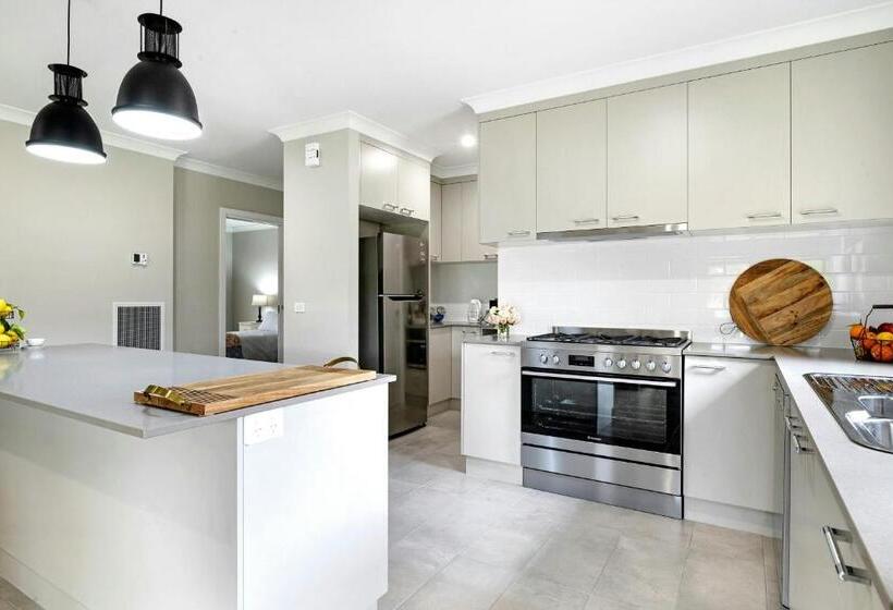 펜션 Kennedy House Euroa A Delightful Place To Stay