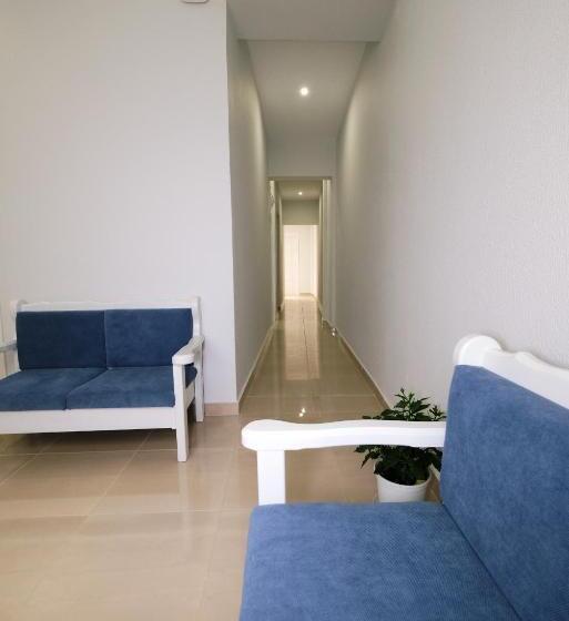 بنسيون Limnia Gi