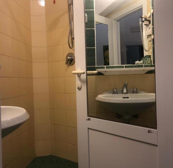 پانسیون Visitponza   Le Stanze Sulla Spiaggia