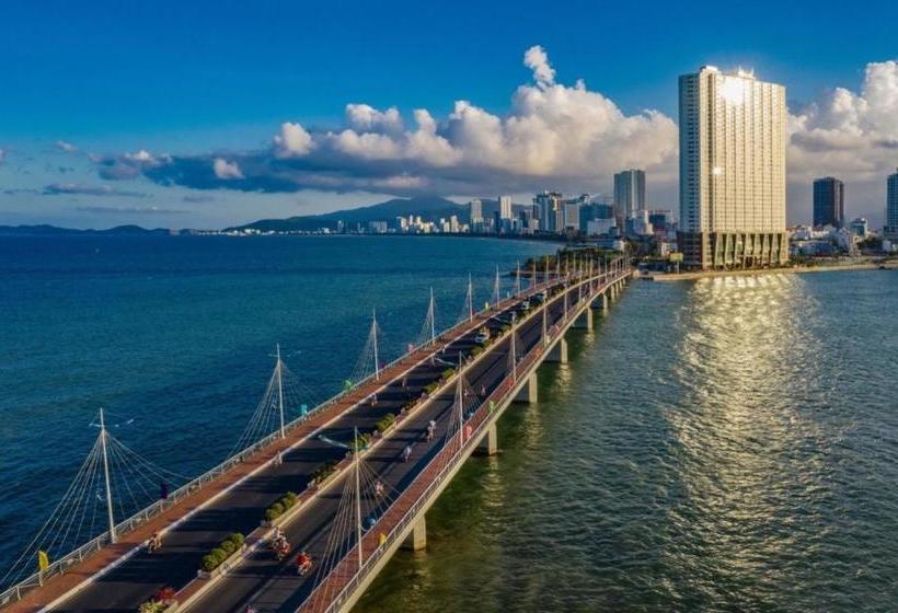 Holi Gold Coast Nha Trang