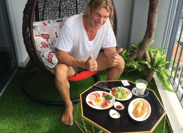 Holi Gold Coast Nha Trang