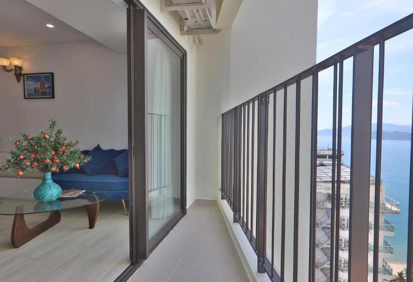 Holi Gold Coast Nha Trang