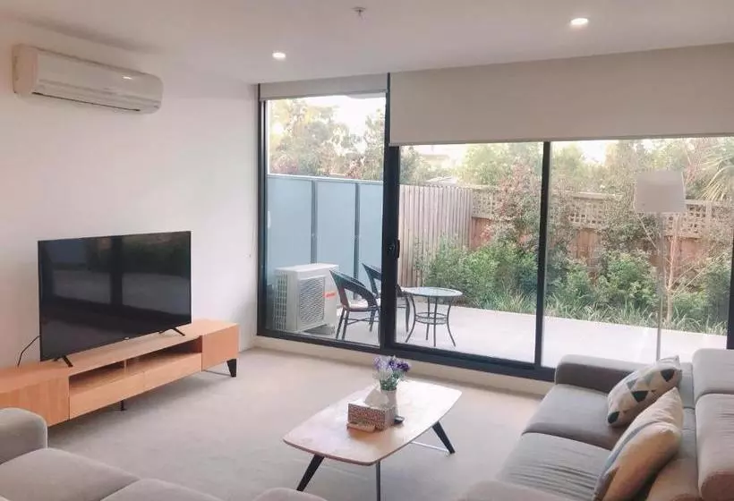 Ellia Doncaster Apartment