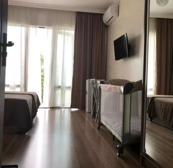 Hotel Chakvi
