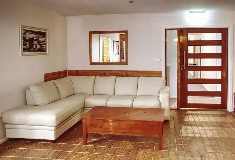 Hotelli Selwyn Star Lodge