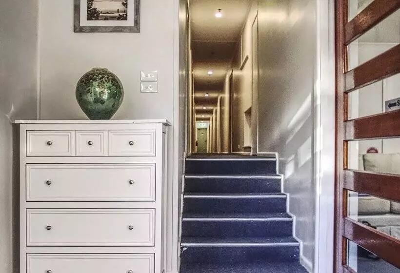 Hotelli Selwyn Star Lodge