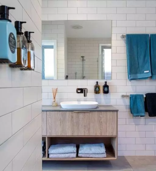 Majatalo 160 Steps... From Yallingup Beach