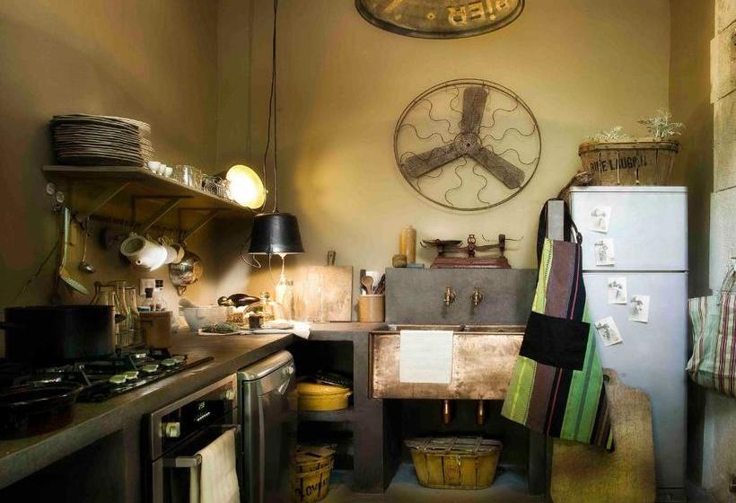 Пансион Maison D Hôtes , Ancien Hôtel Des Colonnes