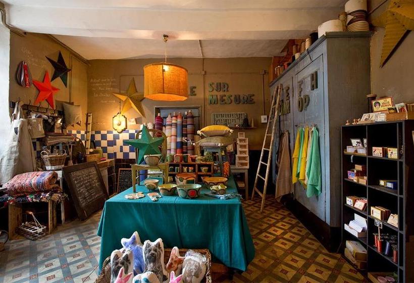 Пансион Maison D Hôtes , Ancien Hôtel Des Colonnes