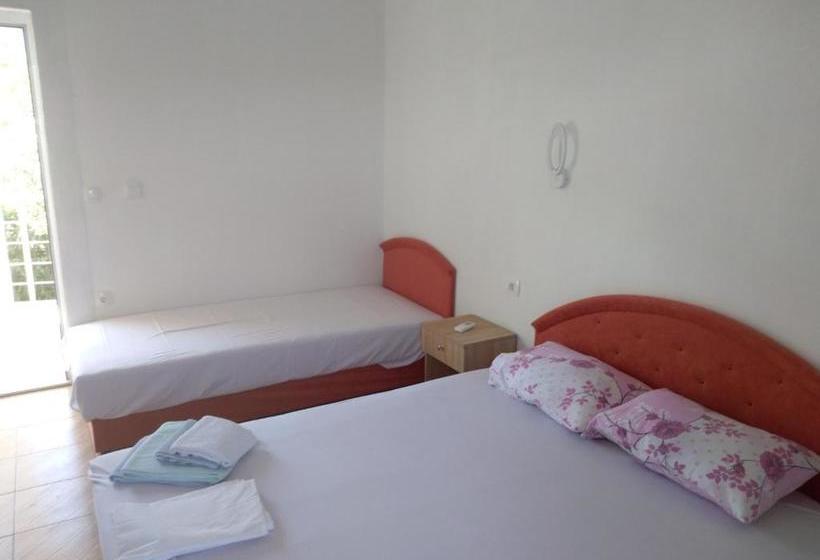 پانسیون Studio Apartments Tea