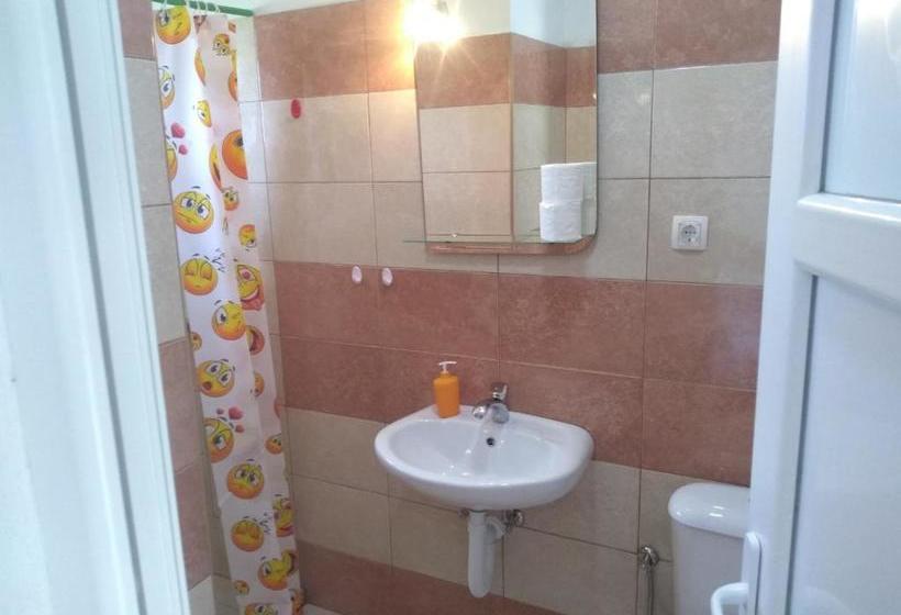 پانسیون Studio Apartments Tea