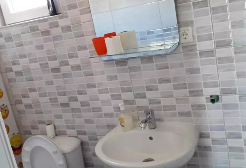 پانسیون Studio Apartments Tea