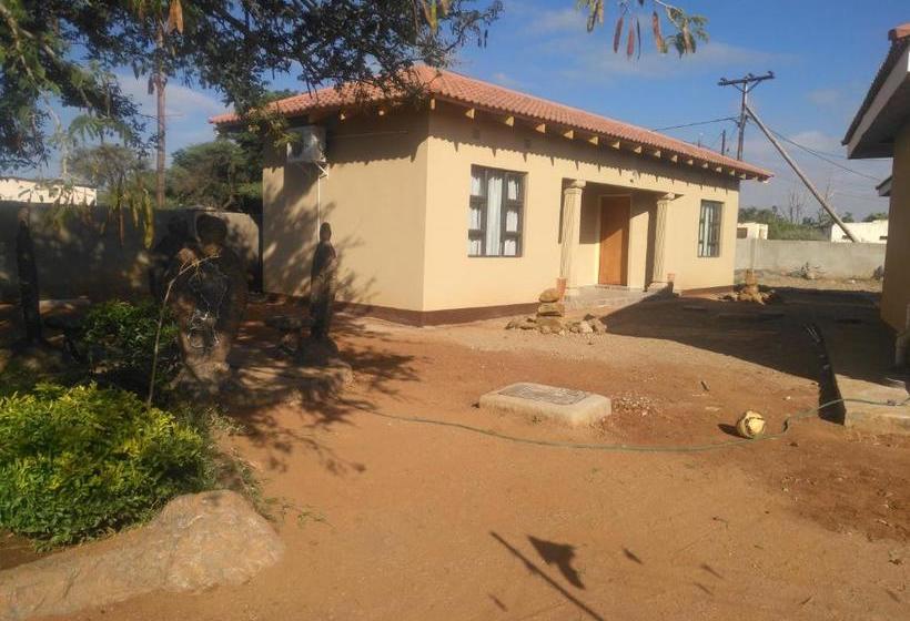 پانسیون Thobela Guest House