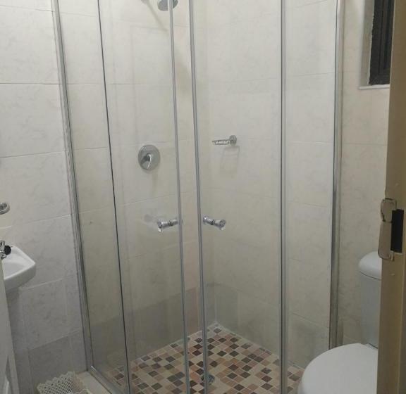 پانسیون Thobela Guest House