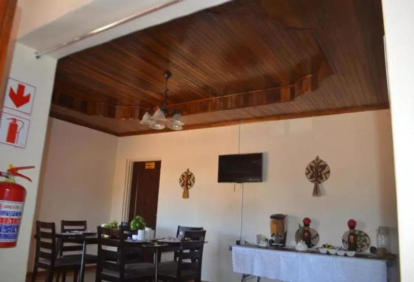 پانسیون Thobela Guest House